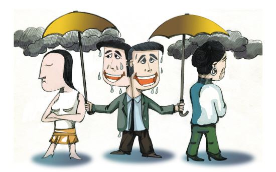 佛教六观音千眼千臂观世音的千手里拿的是什么？