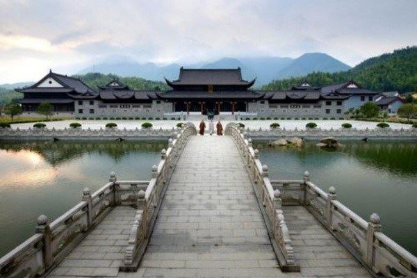 出家人吃饭为什么用钵