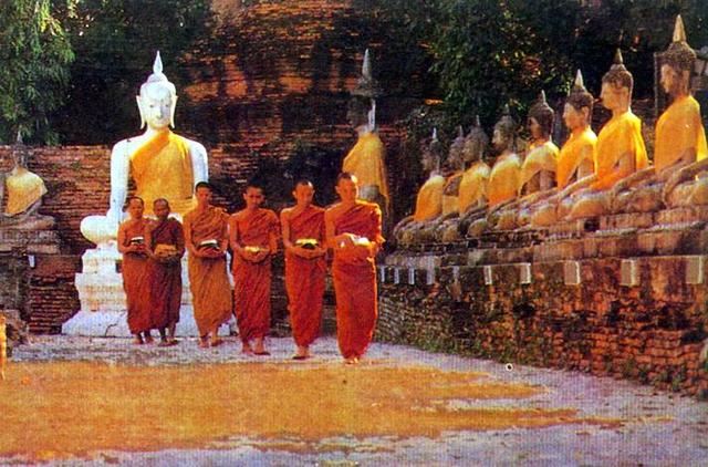 常念九个咒语，增长无上福报