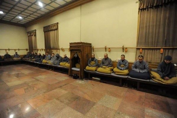 稀奇！神通沙弥使外道齐出家