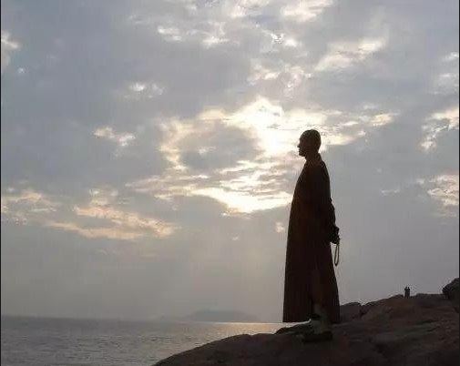 弘一法师：恨谁就把谁供养起来