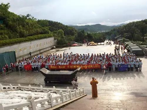 【佛学问答】众生本具佛性，却又枉自受苦。道理何在？