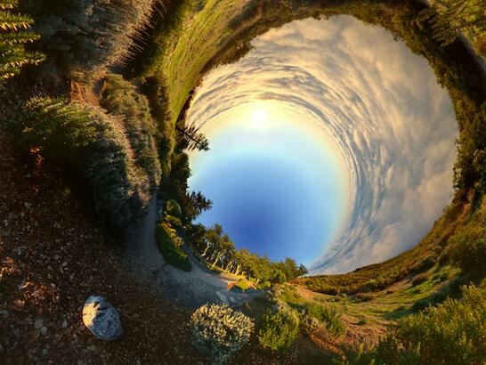 念阿弥陀佛可以兼念观音吗？