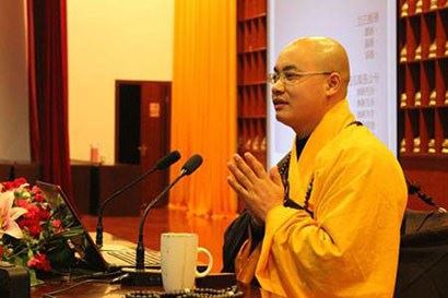 念佛人个个身上都有佛光是真的吗？