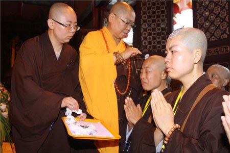 如何理解"神通不敌业力"?