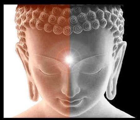 你若一边念《大悲咒》一边什么不正当的都做，那就没有功效