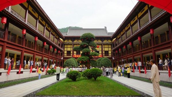 为什么佛教中有这么多佛呢？