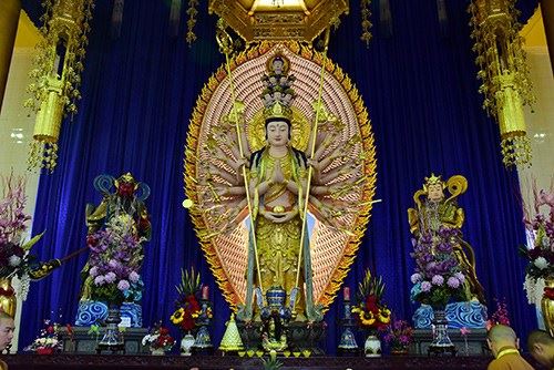 你没有突破障碍,怎样能见到阿弥陀佛