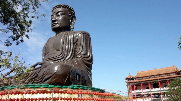 佛说：皈依三宝，要提升道德、人品和信仰