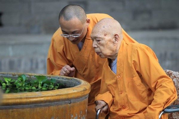 菩萨是男是女真的很重要吗？