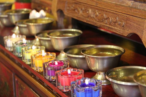 两兄弟同时出家为僧的故事