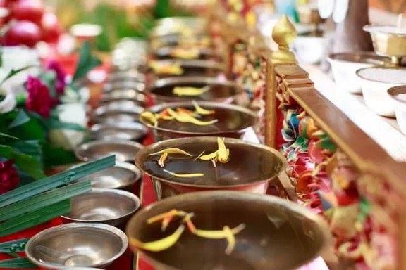 佛教中的“药石”是什么意思？