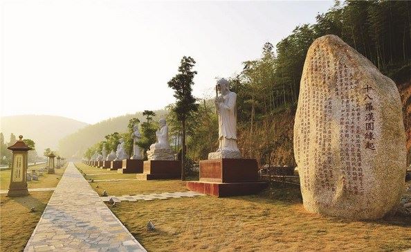 如何对自己非常讨厌的人发起内心的慈悲心？