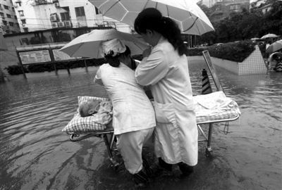 印光大师一生严厉高洁，为何独独收他为弟子？