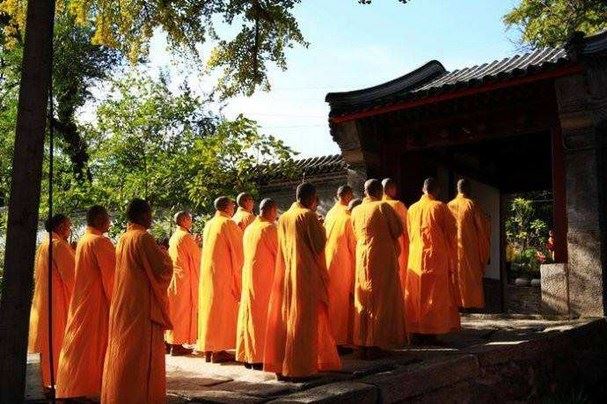 念阿弥陀佛，什么不好的运气都能变好