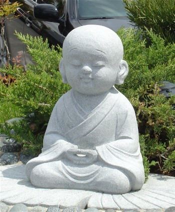 大势至菩萨头顶上宝瓶的来历