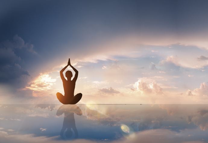 人这一辈子，沟沟坎坎是填不完的