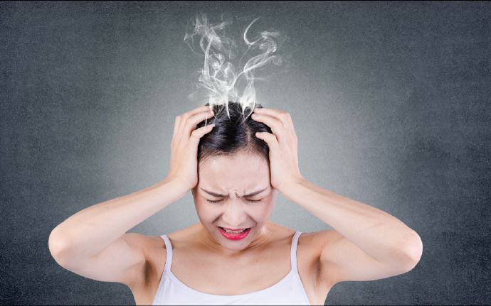 认为某种痛苦一定不会降临到我头上，只是一种侥幸