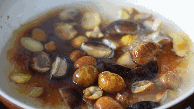 给素食爱好者的日常餐单，让爱素食的你也能变成家里的大厨