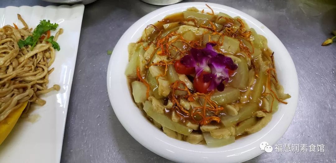 这是学问:多吃三瓜、三豆、三笋！清补消暑，更能养生！