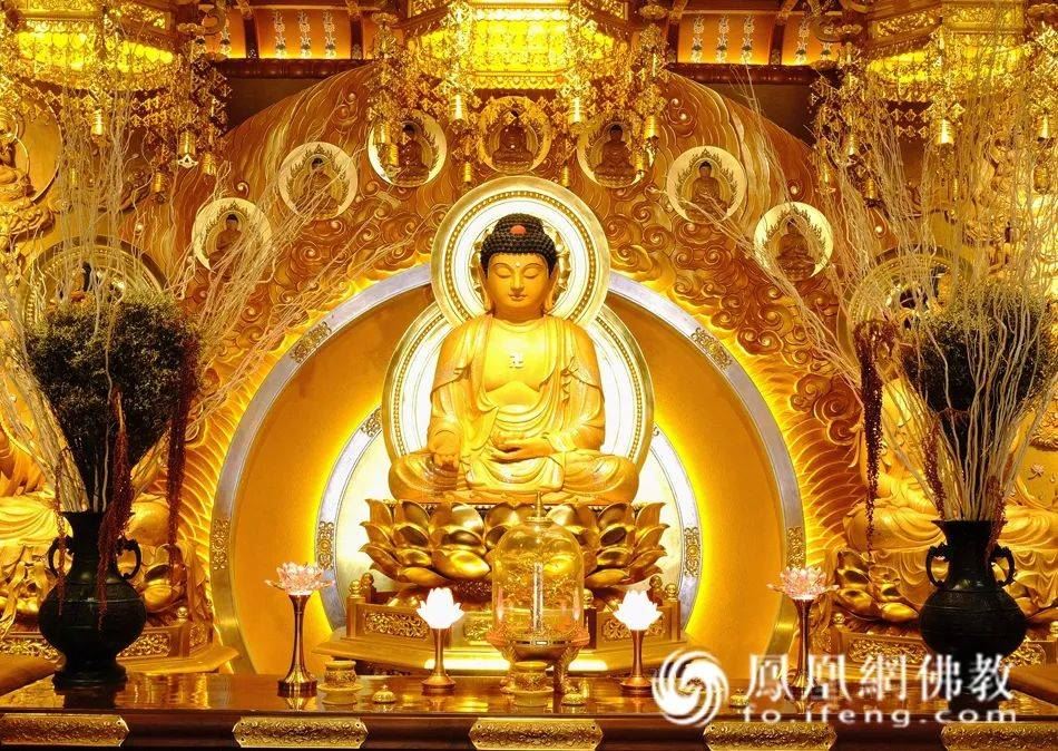 弘一大师开示：佛前不晾衣，大殿不谈笑，供僧不分别（恭敬三宝）