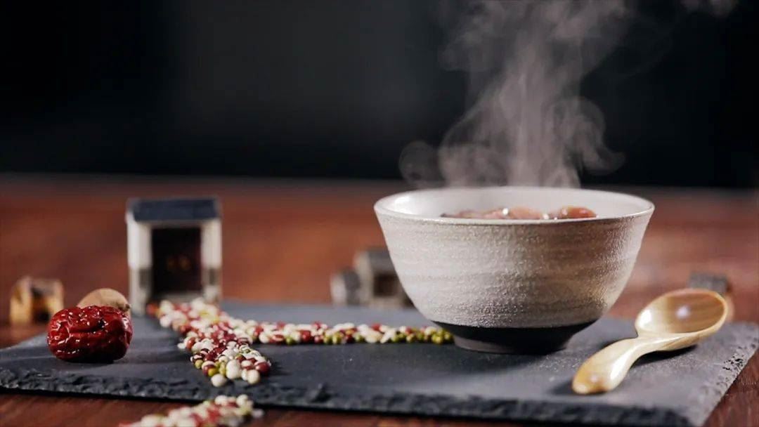 秋天一碗汤，不用医生帮！10道入秋后必喝养生汤，千万不要错过