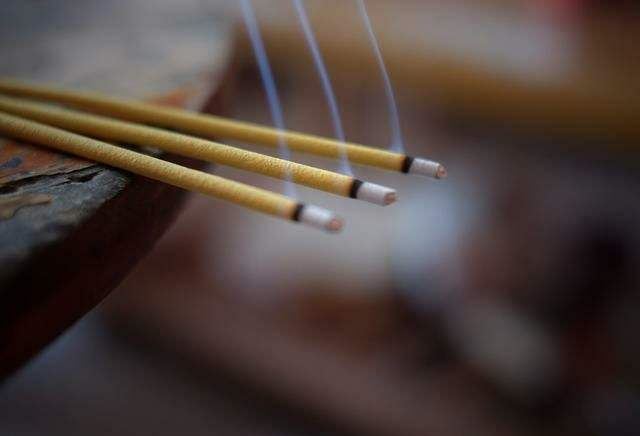 这五种迷信行为很常见，却常被误认为是信佛，您怎么看？