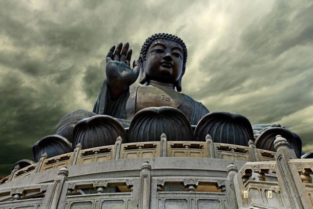 必应勇猛精进。真诚恭敬。恳切称念南无阿弥陀佛