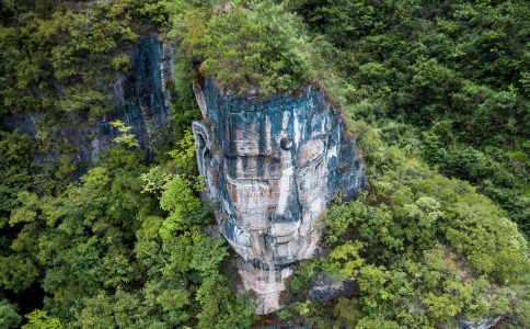 《金刚经》上说心不可得，那在工作生活中应该如何去做？