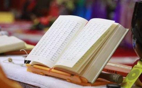 《楞严经》中“物即是心，心即是物”是什么意思？