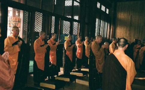 佛教的信徒共有多少等级？