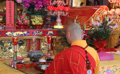 莲友可以参加华严法会吗？