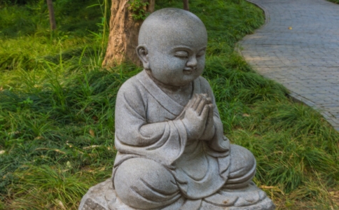 不回向有功德吗？可以回向给自己和家人吗？