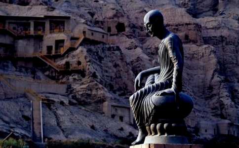 鸠摩罗什翻译了哪些佛经？