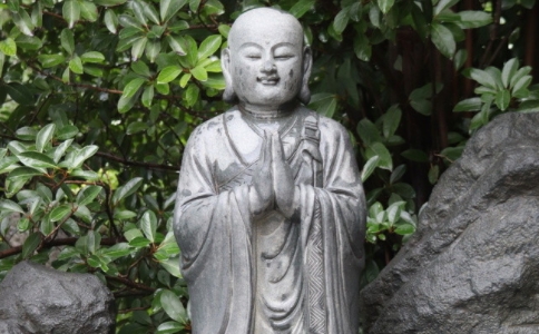 发心出家要具备什么条件，有什么流程？