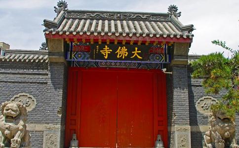 进入寺院殿堂先跨哪只脚？多数人都不知道