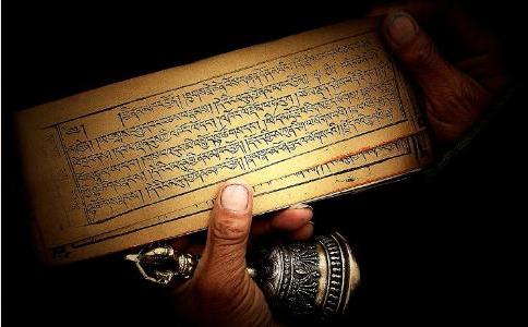 如何诵经才能够得到无上智慧？