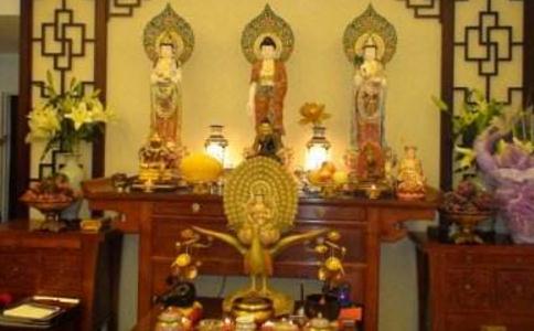 家里只供一尊阿弥陀佛还是供西方三圣？