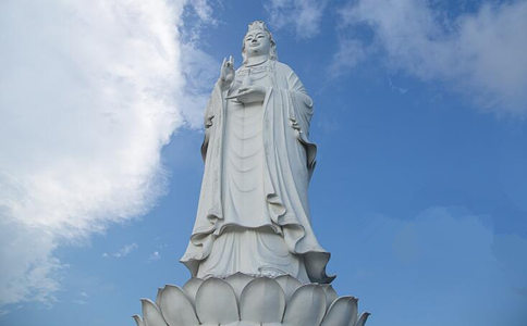 念观音名号可以化解痛苦吗？念诵佛菩萨名号有什么作用？