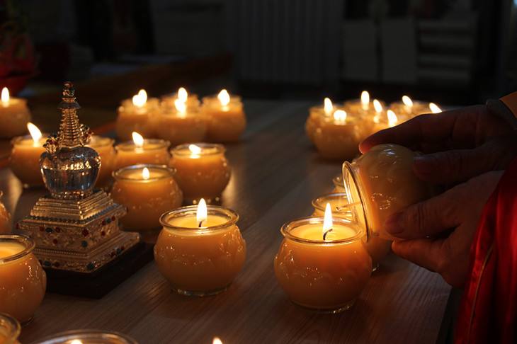 什么是力量最多的？什么是最光明的？