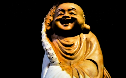 谦下是一种做人的态度，也是一种修养