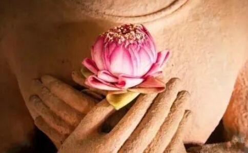 修行佛法需要长远的精进心和不懈怠心