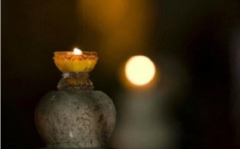 犯盗戒有哪些过失？持戒有什么功德？