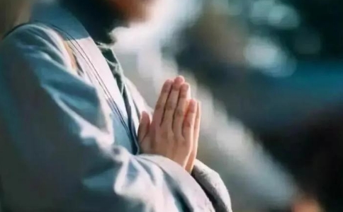 在家人和出家人在心地修行用功上并无本质性的区别