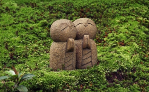 如何将佛法分享给他人？