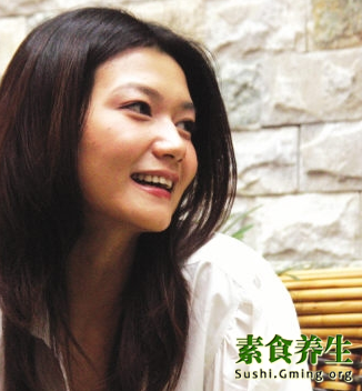 姜培琳吃素保持身材