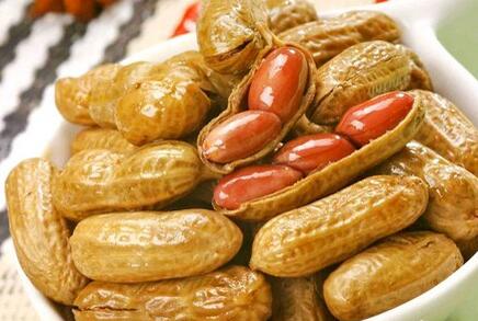 水煮花生营养最高 常吃可预防癌症和心血管