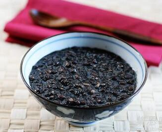 立冬食谱：黑芝麻粥