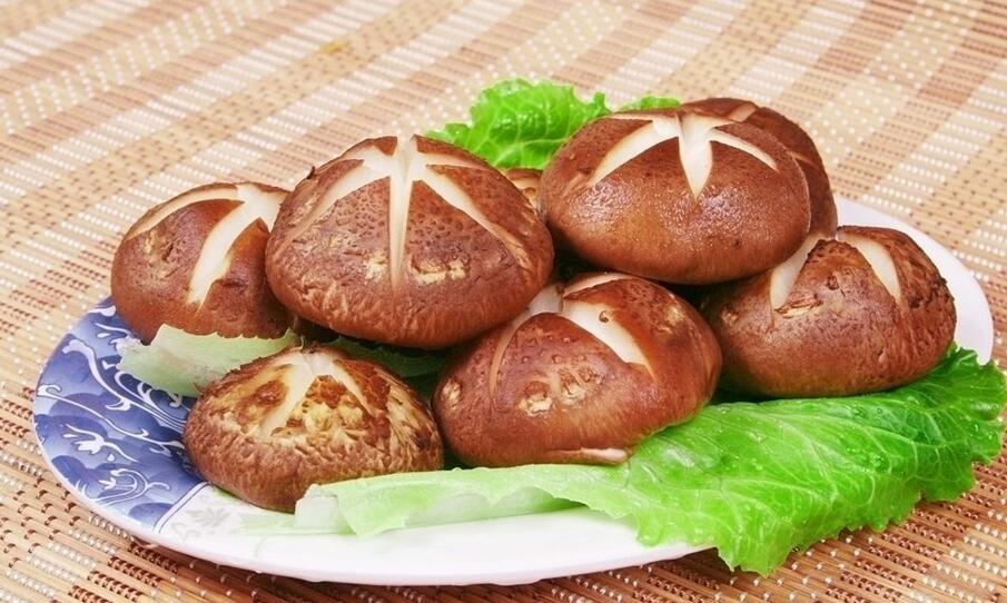 谁说吃素会缺VB12，香菇含量冠绝天下