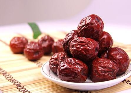 红枣生嚼就是浪费！给你红枣功效翻倍的12种吃法